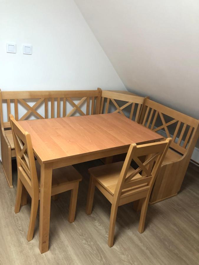 Apartmany U Vleku - Podkrovni Apartman Karlova Studanka Ngoại thất bức ảnh
